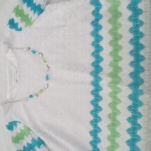 Women's Top With Necklace